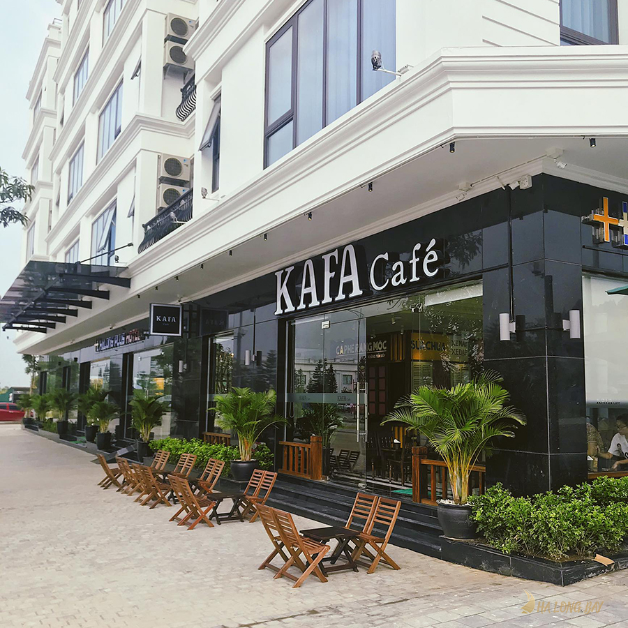 Kafa Cafe Bãi Cháy - Không gian cafe đường phố hiện đại